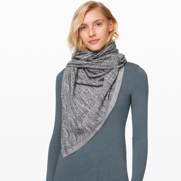 Lululemon Vinyasa Gray scarf - Picture 1 of 11